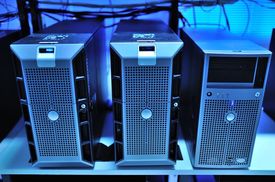 서버룸 GPU 클러스터 데이터센터
